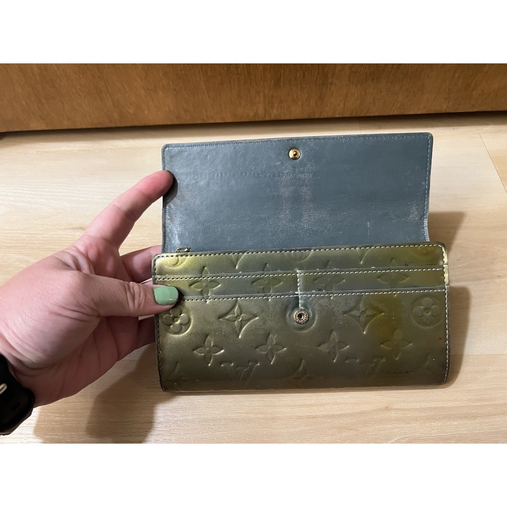 Louis Vuitton Patent Green Monogram‎ Vernis Sarah Wallet Blue Interior Project - Picture 7 of 12